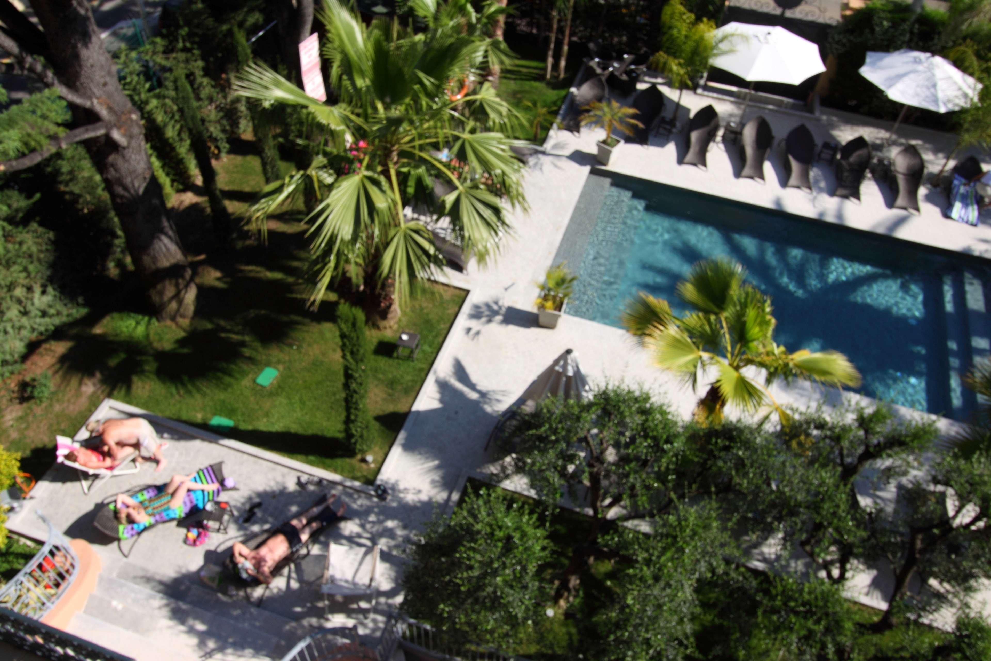 Golden Tulip De Paris Hotel 4*