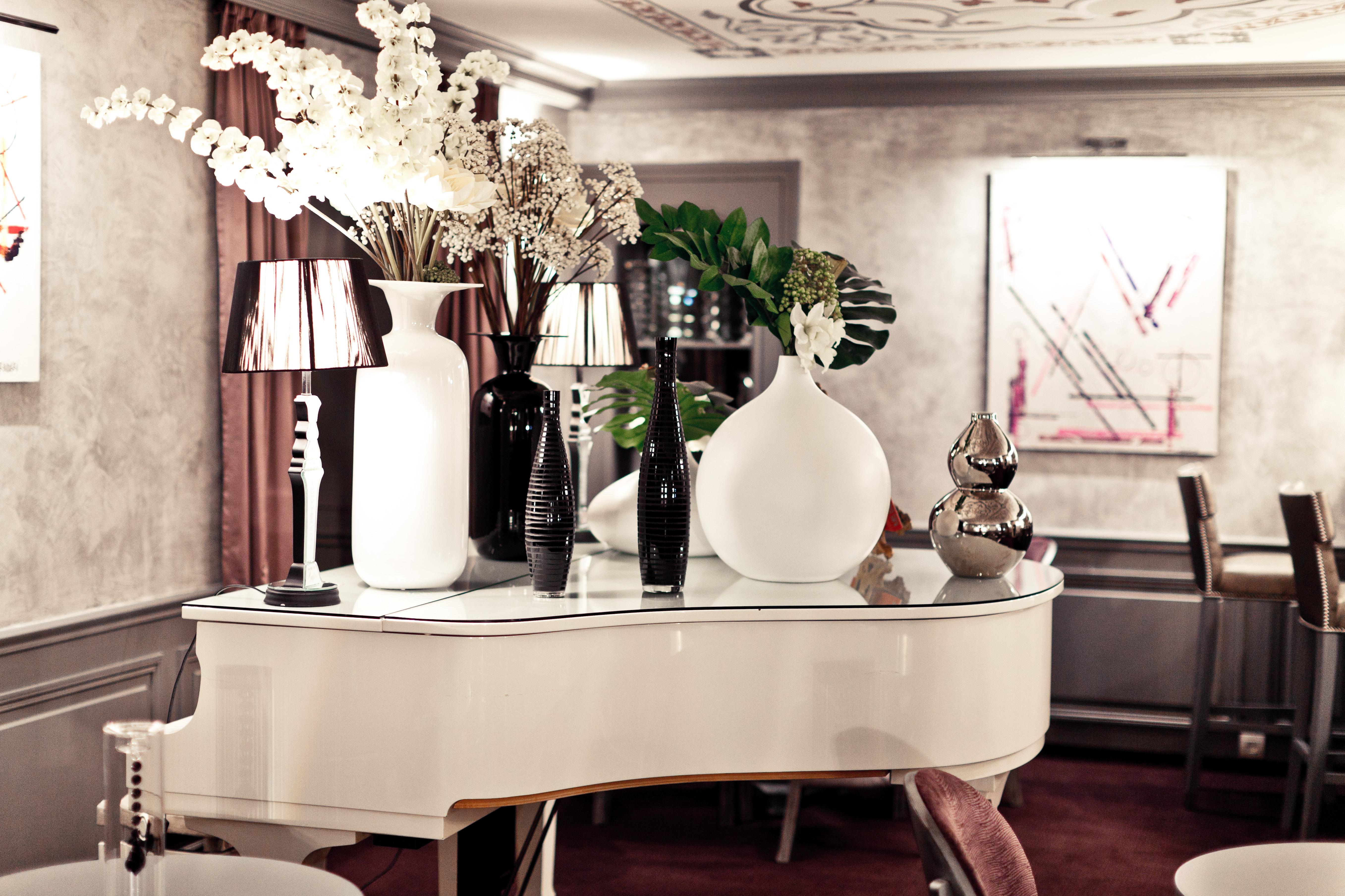 Hotel Golden Tulip De Paris 4*