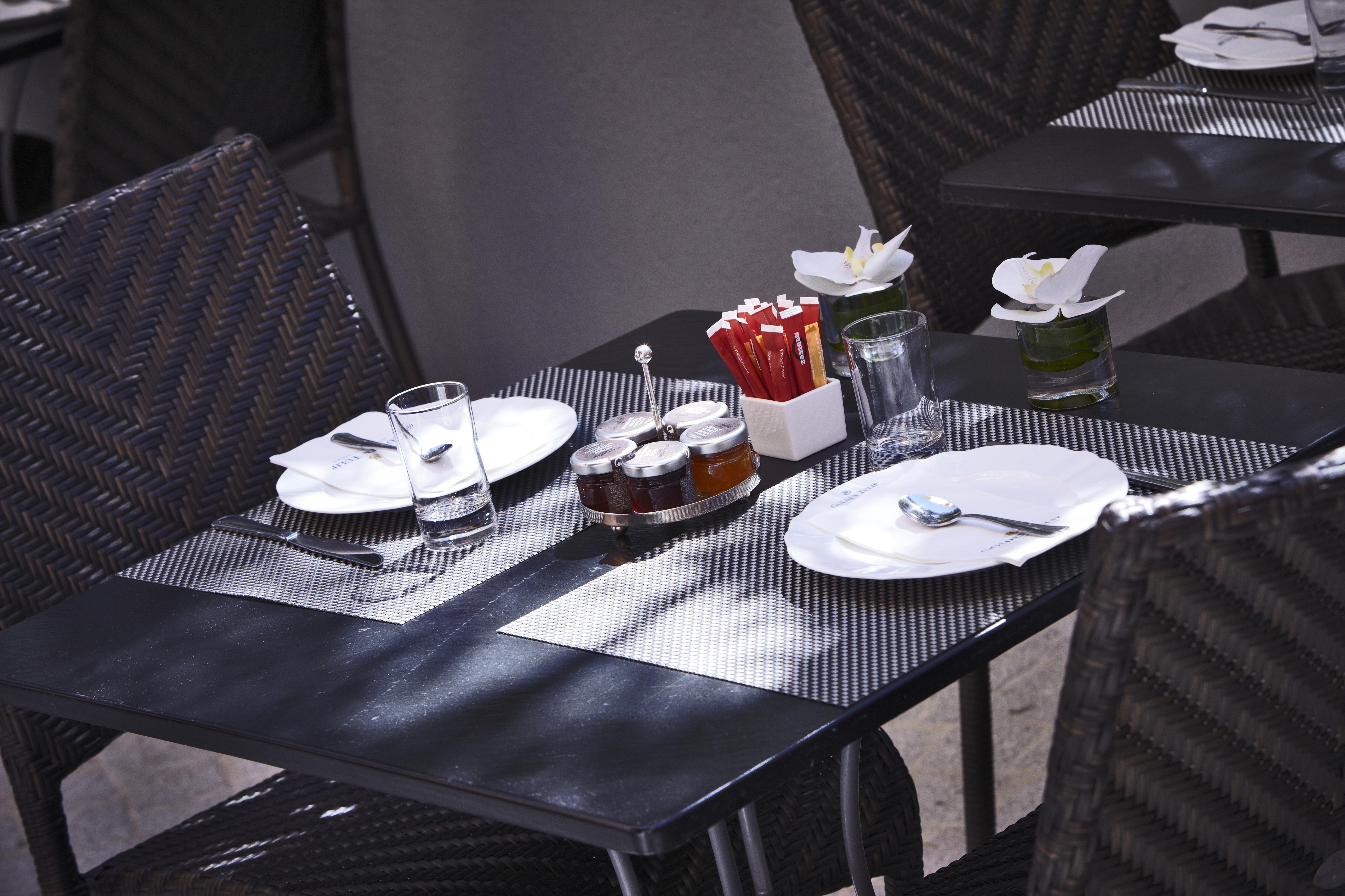 Hotel Golden Tulip De Paris