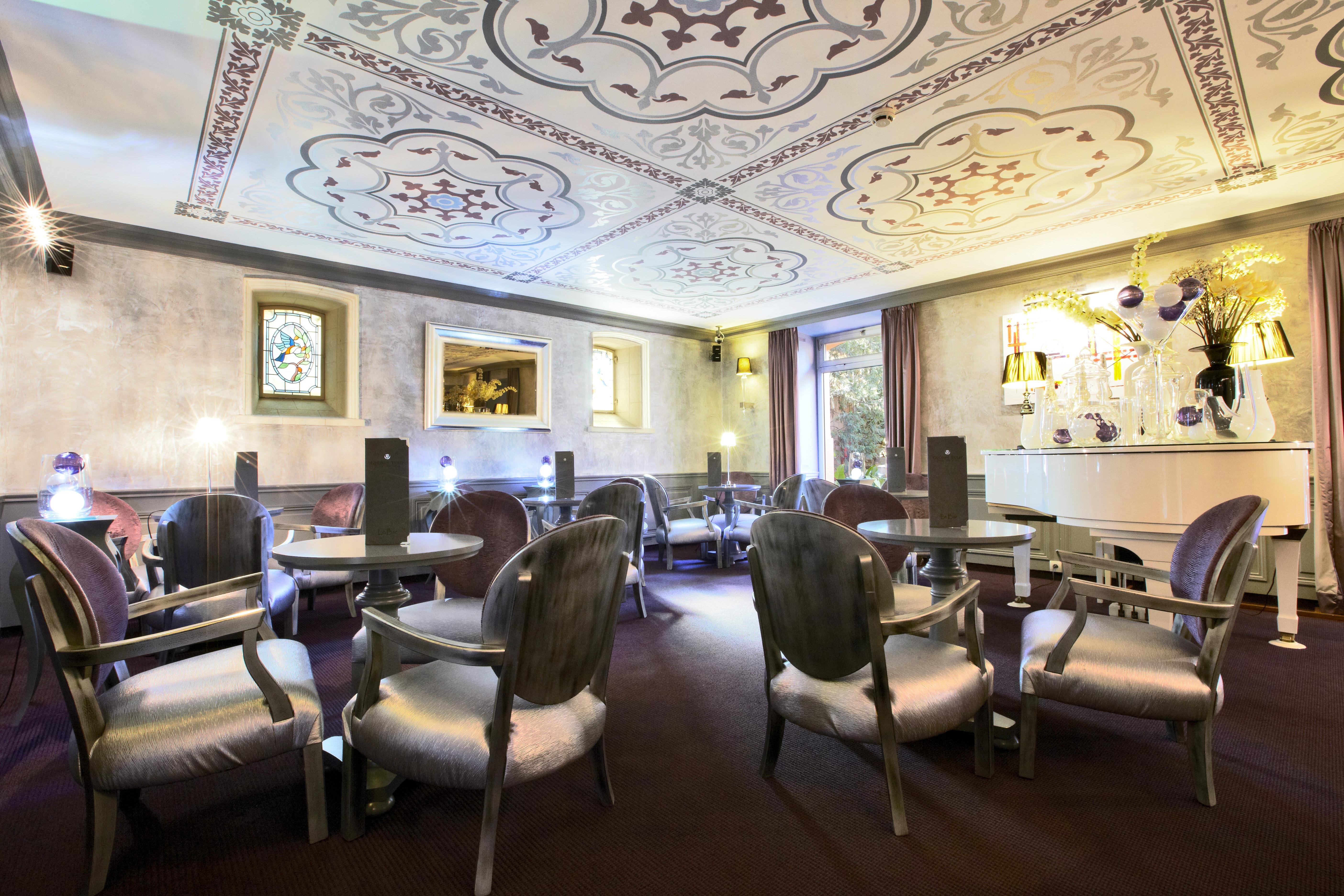 Golden Tulip De Paris 4*