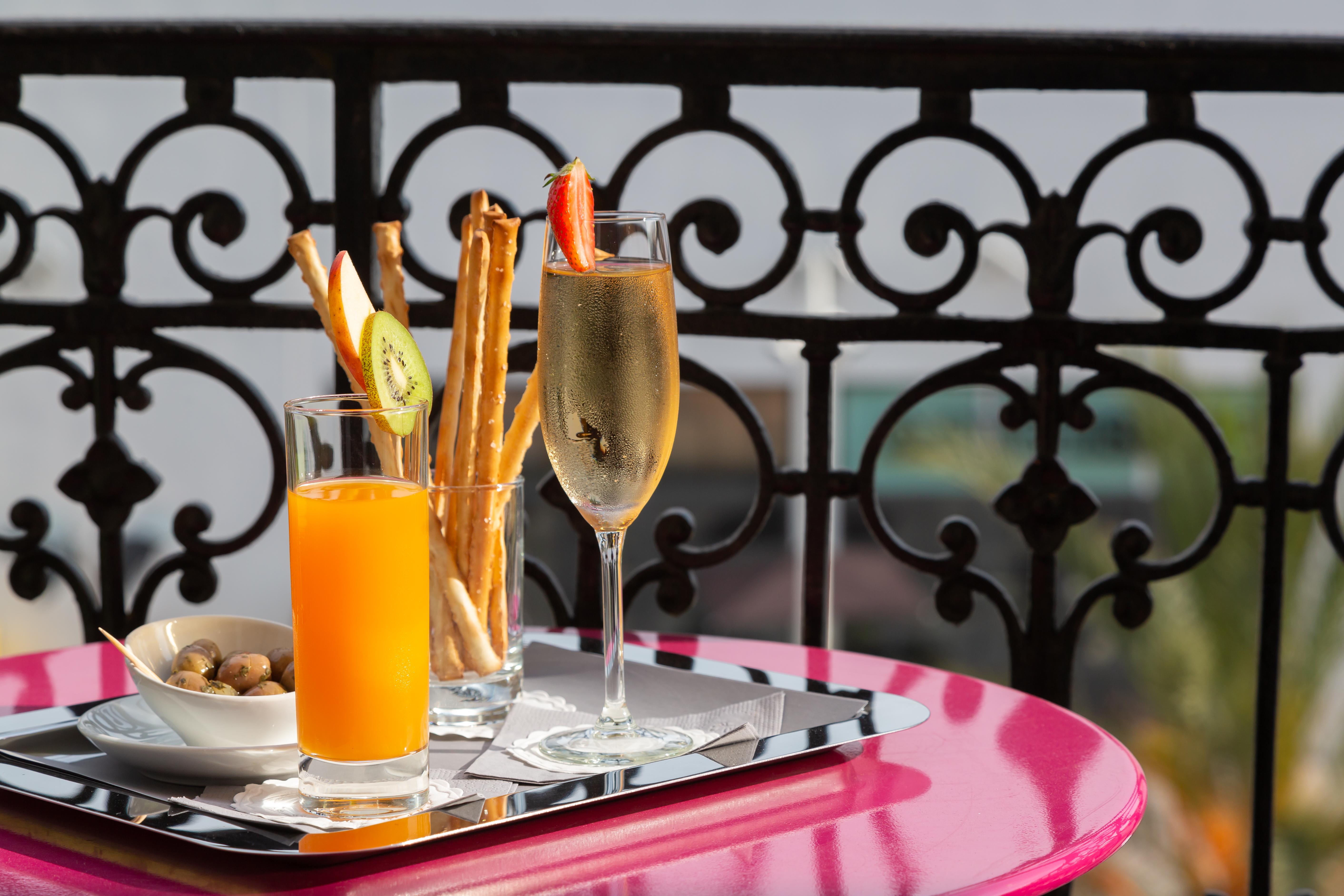 Hotel Colette Centre 4*