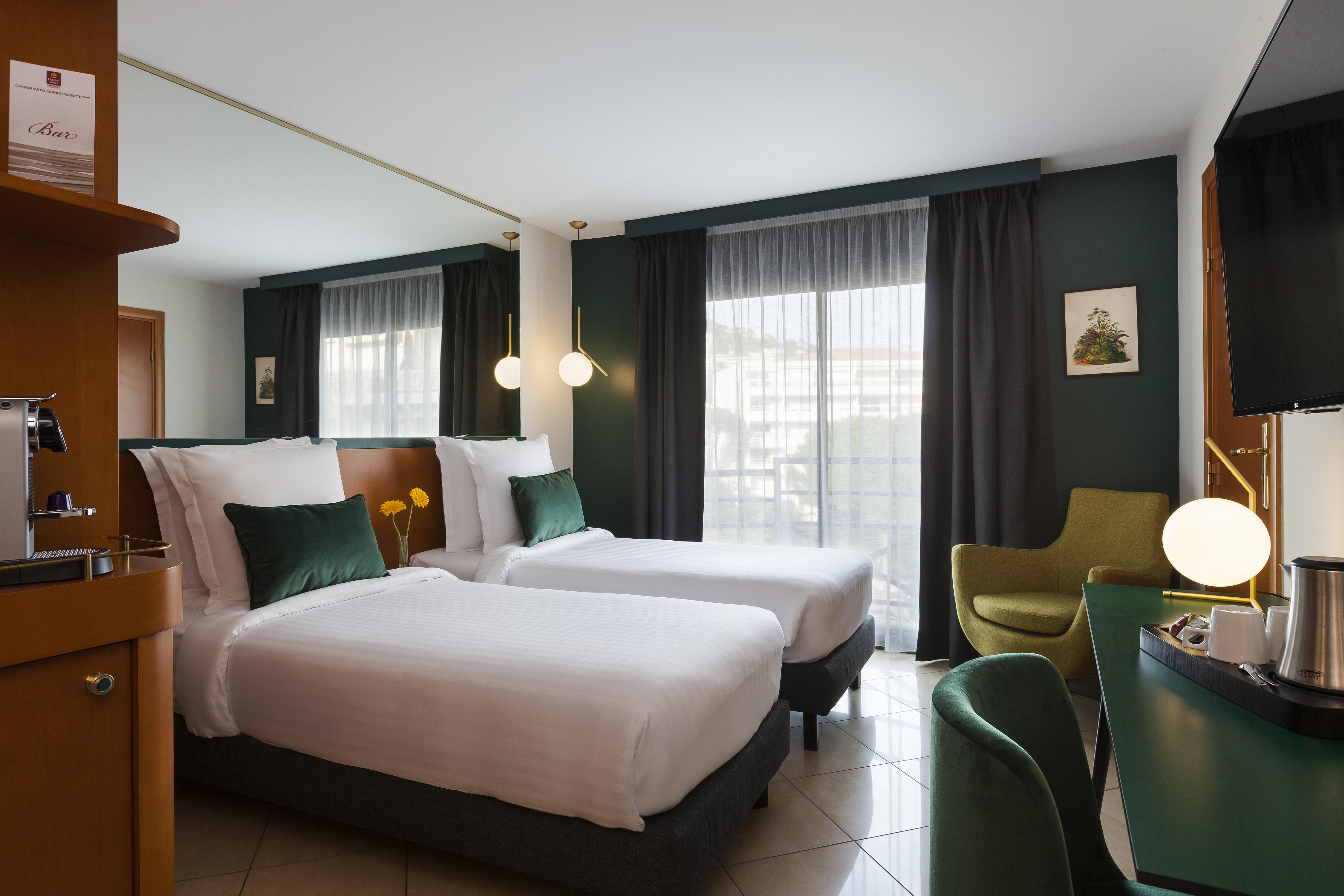 Hotel Neho Croisette 4*