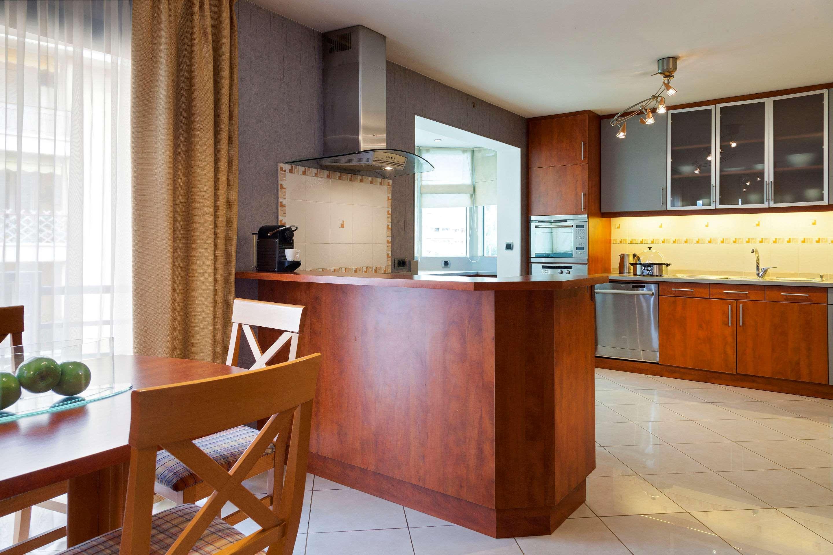 Neho Croisette Hotel 4*