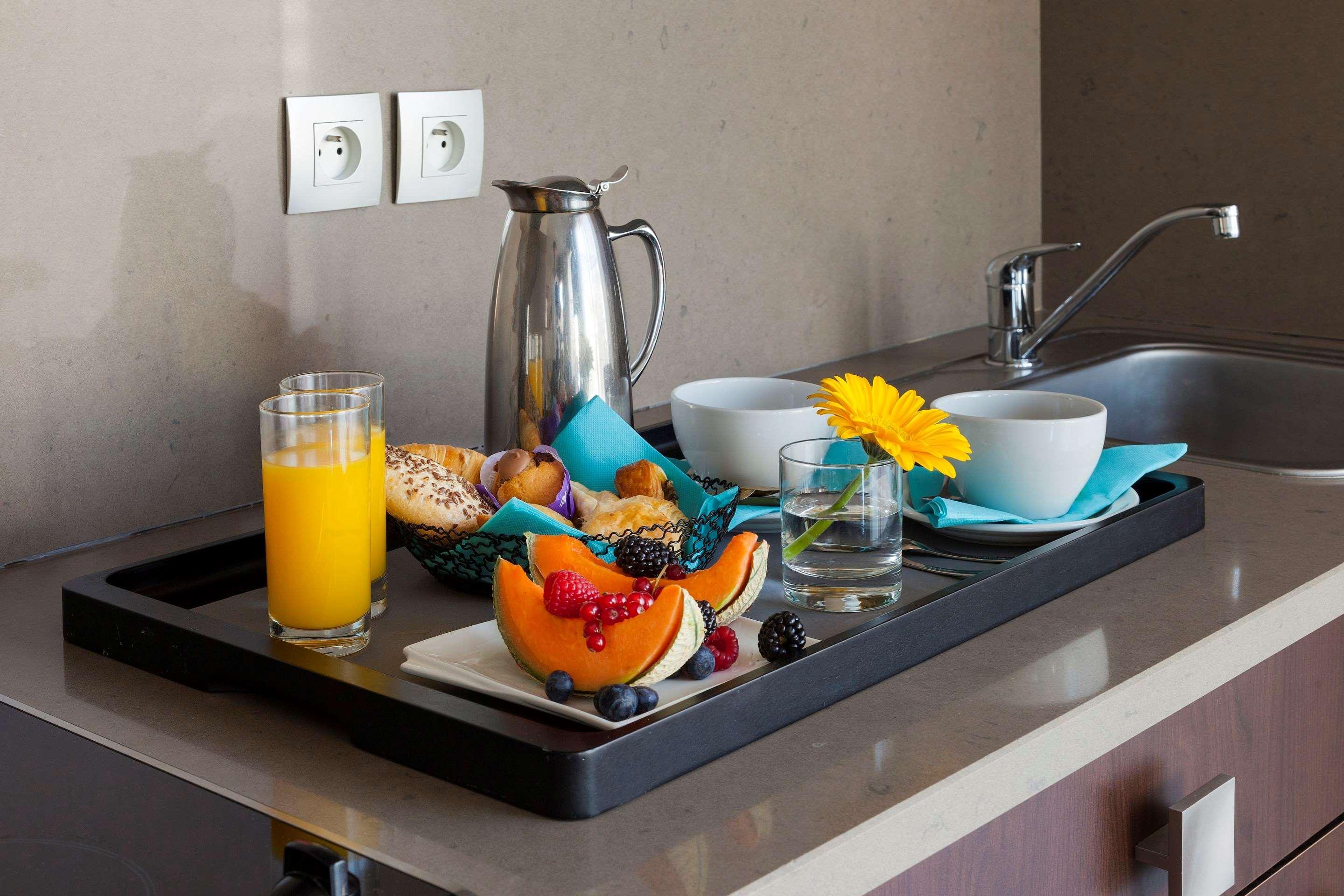 Neho Croisette Hotel 4*