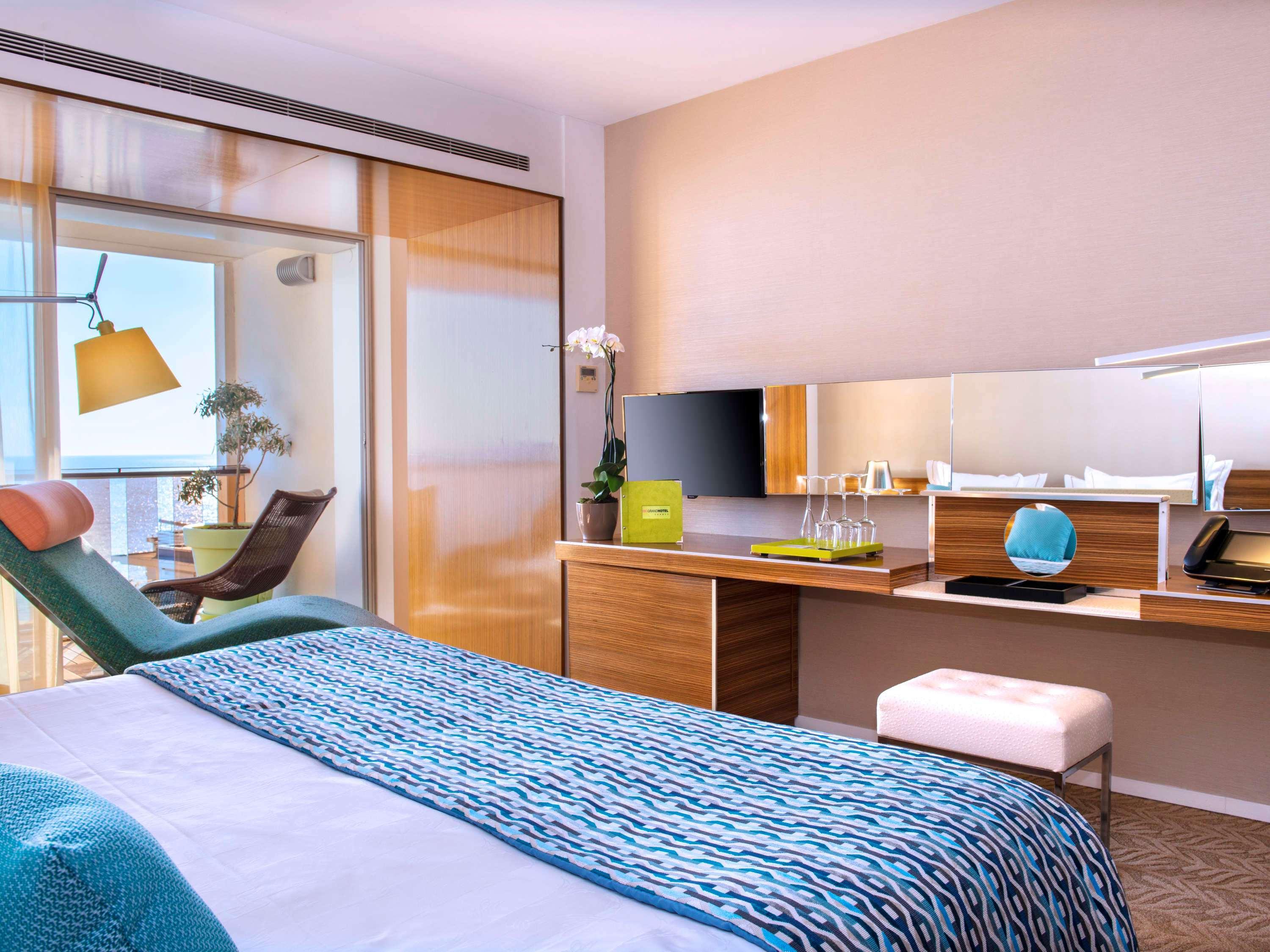 Ibis 5380 Cannes