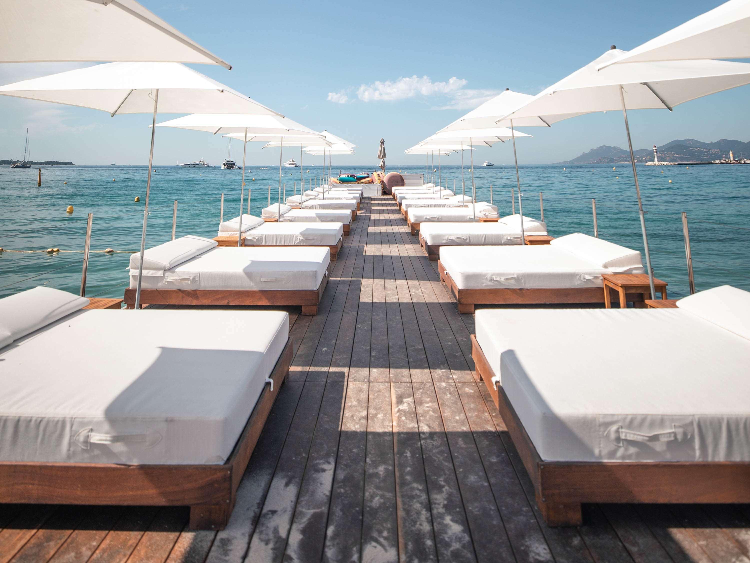 Apartment Ibis 5380 Cannes