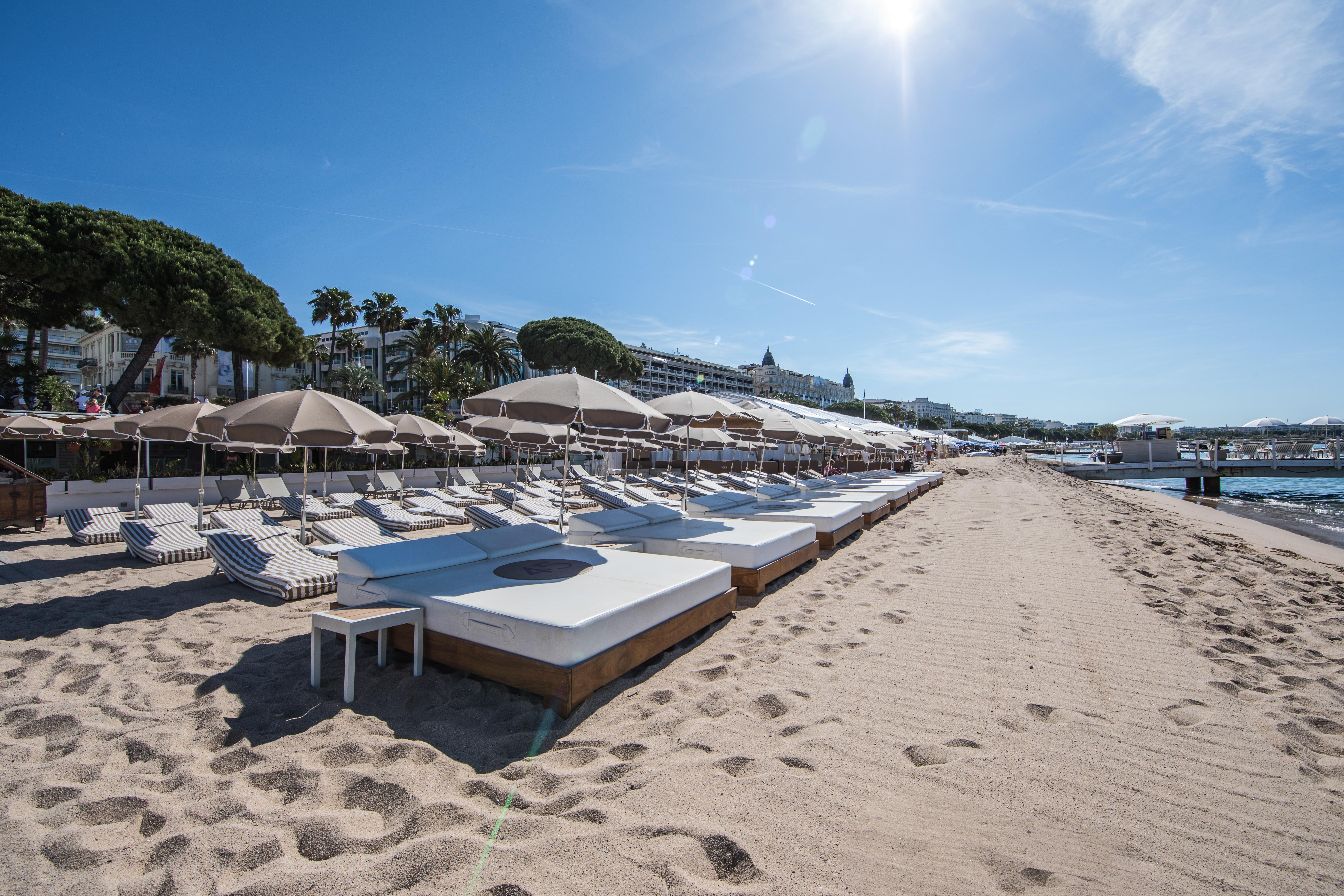Apartment Ibis 5380 Cannes