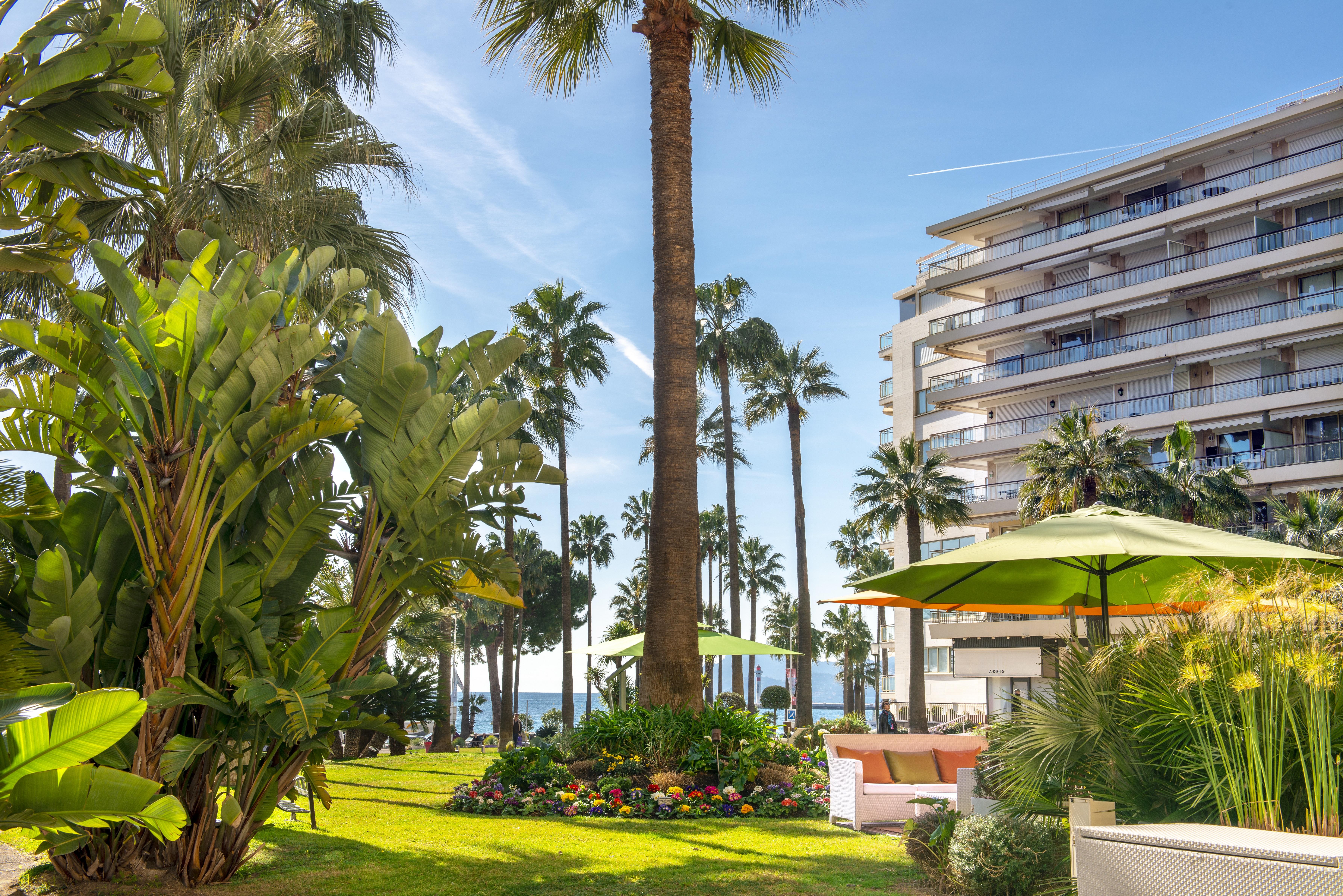 Ibis 5380 Apartment Cannes