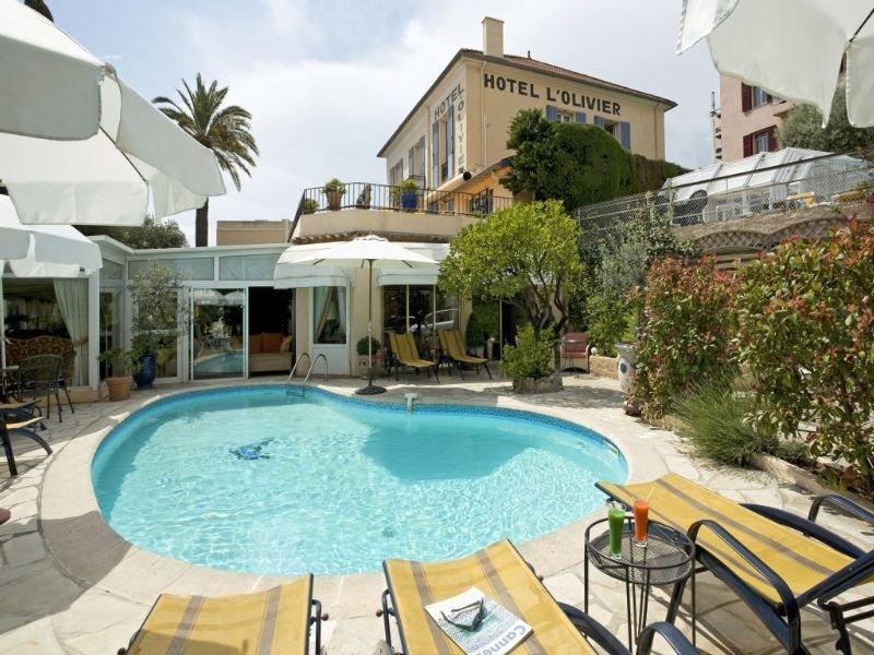 L'olivier - Piscine&parking