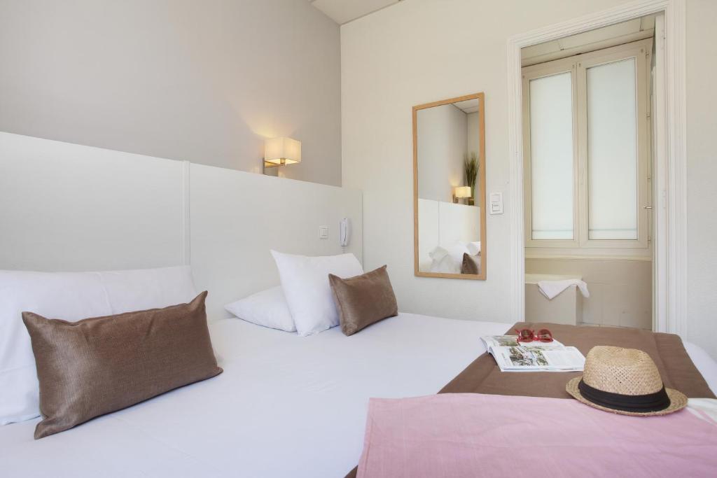 P.l.m. Hotel