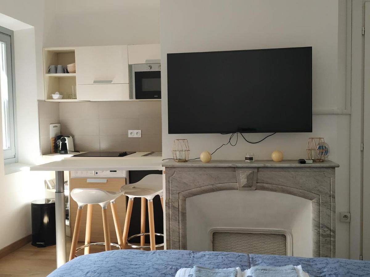 Apartment A 5 Mn A Pied De La Gare Confort Avec Balcon