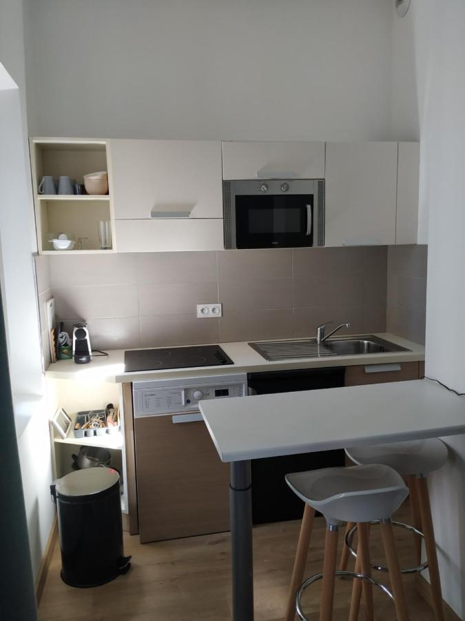 A 5 Mn A Pied De La Gare Confort Avec Balcon *