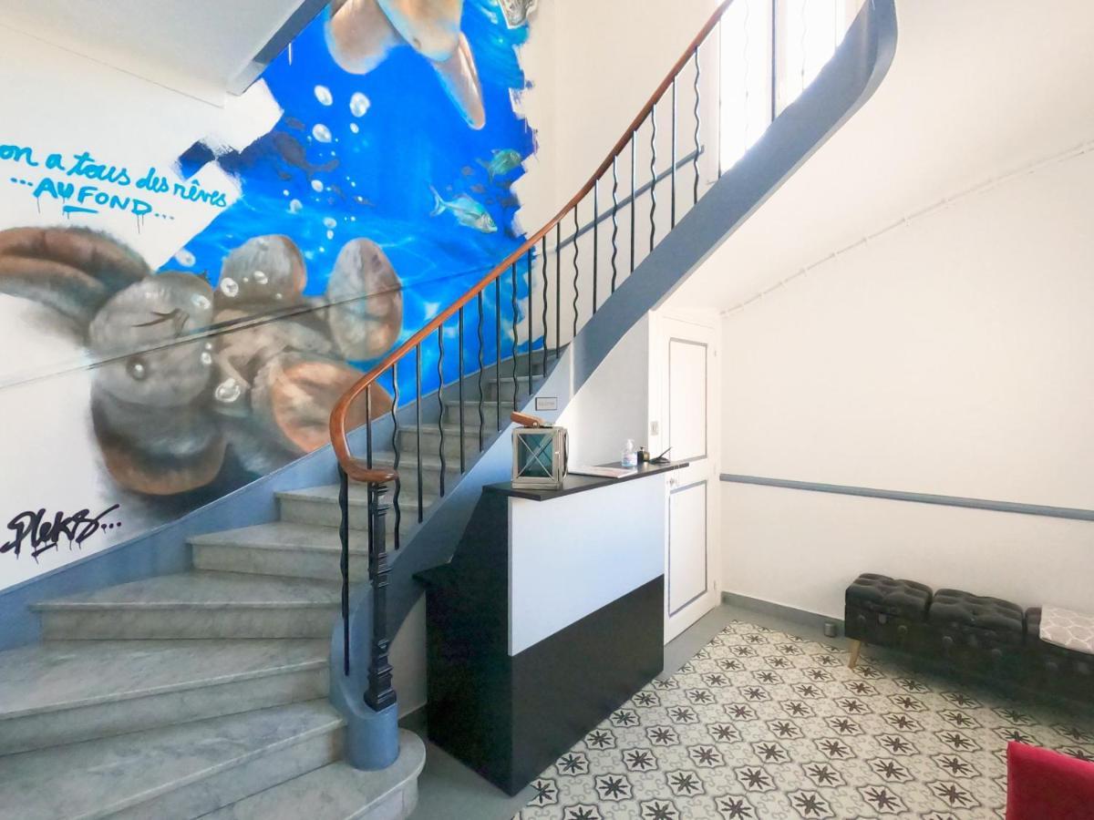 Superbe Maison 6 Ch, 4 Sdb, Terrasses Et Billard