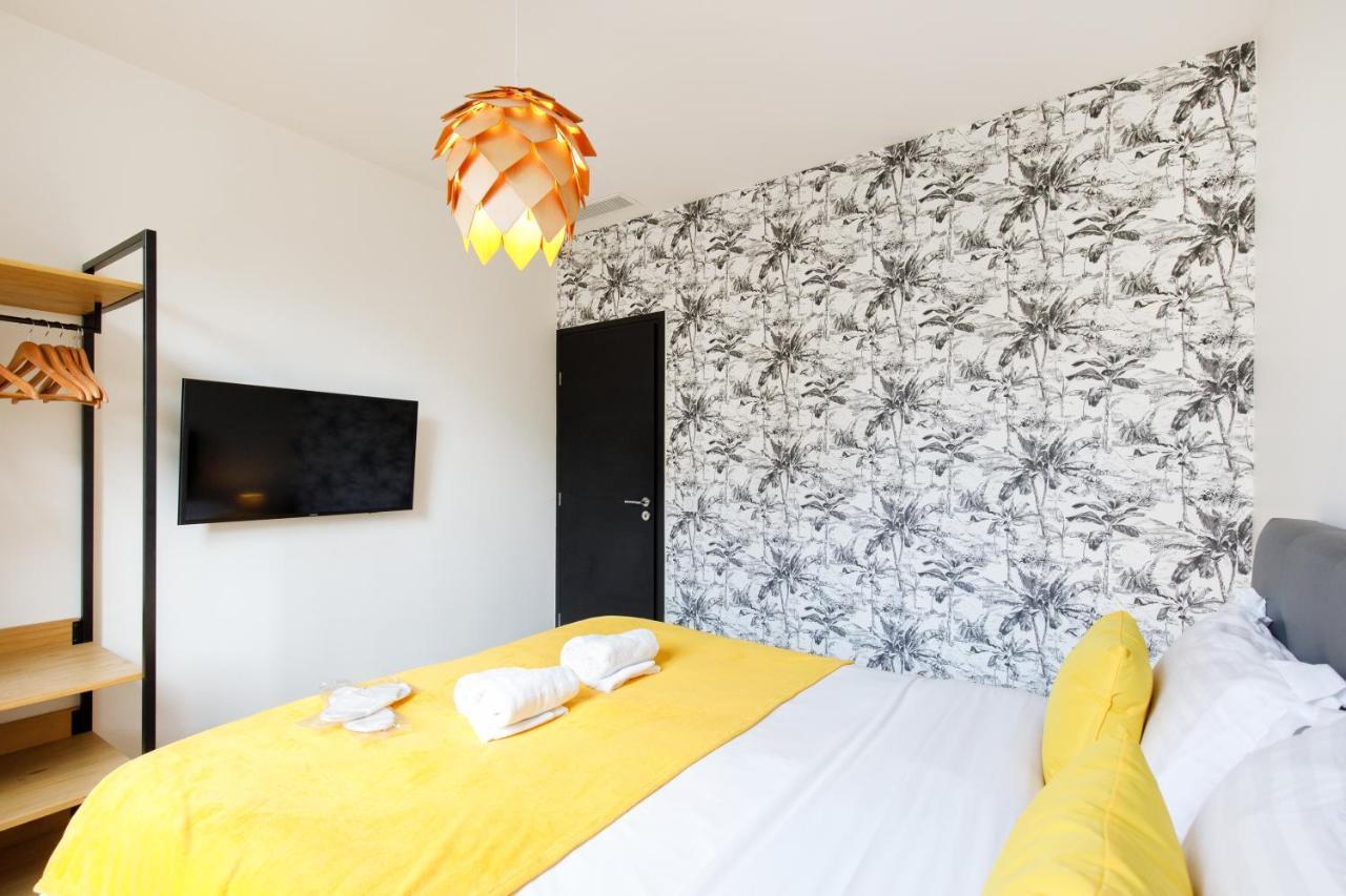 Douceur De Vivre Yourhosthelper Apartment