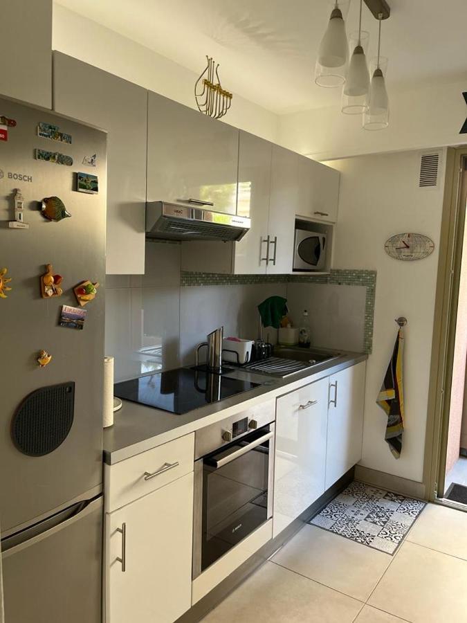 Rico Beach Apartment *