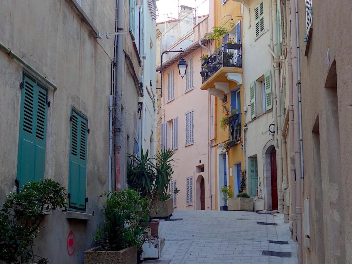 Suquet 22 – 2 Pièces, Cœur Historique, Calme, à 300m, Parking Appartement *