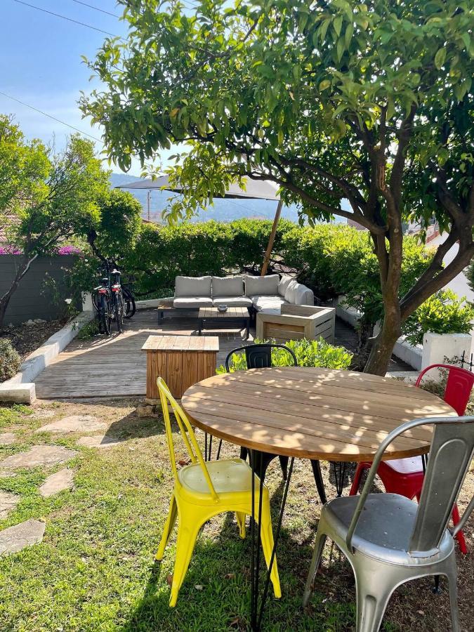 Beautiful W/ Ac - Close To Exhibition & Beach Holiday home *