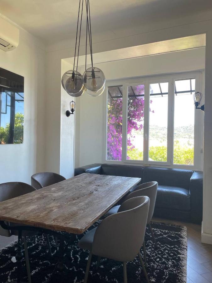 Beautiful W/ Ac - Close To Exhibition & Beach Holiday home *