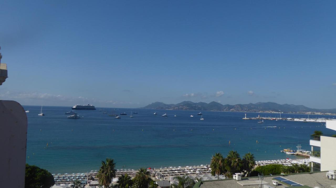 Palais Miramar 65 Bd De La Croisette * Cannes