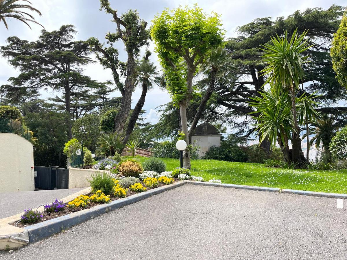 - Le Saint Georges Avec Superbe Jardin Et Vue Panoramique Appartement Cannes