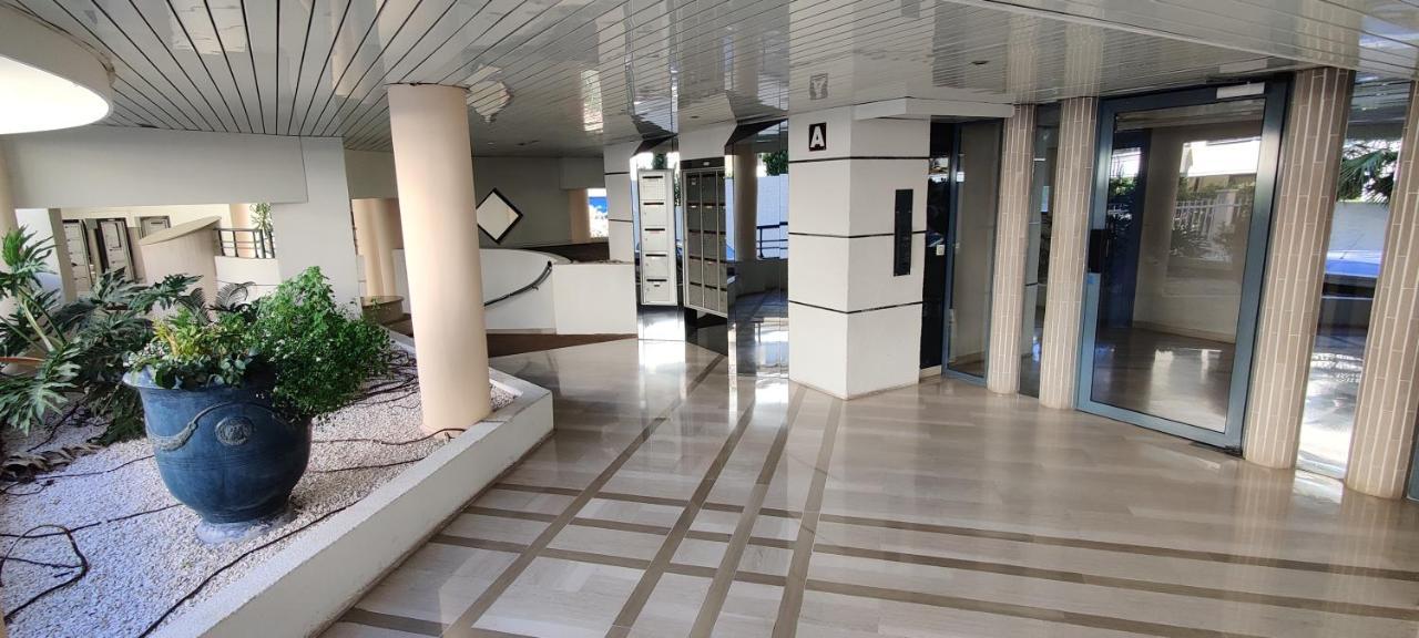 Renove 2 Au Palm Cannes