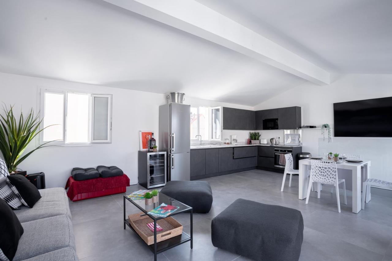 Experience Pastour Privatize 6 Aparts 10bedrooms&9baths 11doublebeds With His Duplexpenthouse Rooftop Close Palais Congres Beaches Et Suquet Apartment Cannes