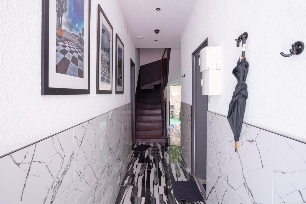 Apartment Experience Pastour Privatize 6 Aparts 10bedrooms&9baths 11doublebeds With His Duplexpenthouse Rooftop Close Palais Congres Beaches Et Suquet Cannes