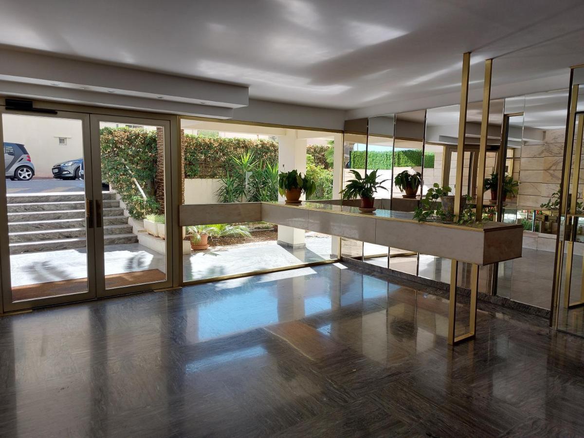 Centrum Seaview Le Clairfontaine Cannes