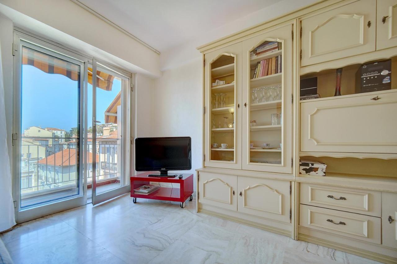 2 Center Very Comfortable Wi Fi Apartment
