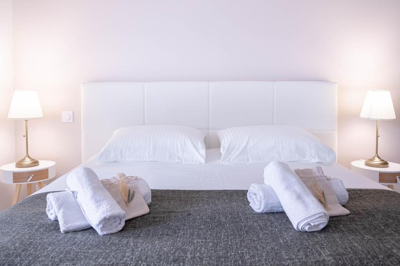 Dream By Halldis Apartment