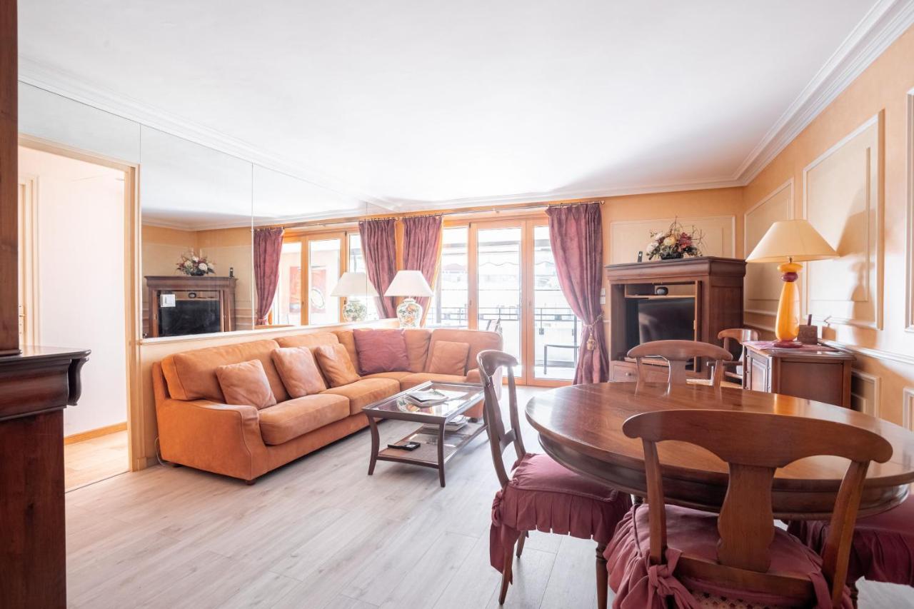 Apartment Situation Exceptionnelle Rue D Antibes Centre Cannes! By Halldis *