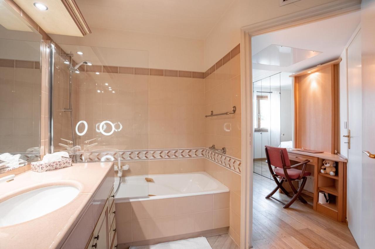 Apartment Situation Exceptionnelle Rue D Antibes Centre Cannes! By Halldis Cannes