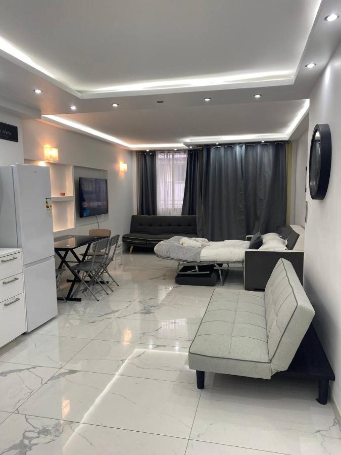 D'azur Near Palais Des Festivals Apartment
