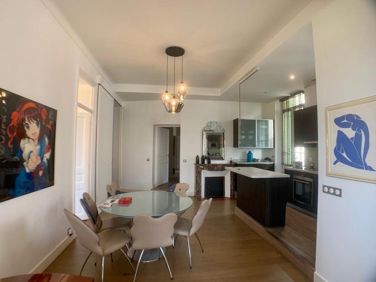 Apartment Rue Jean Riouffe A