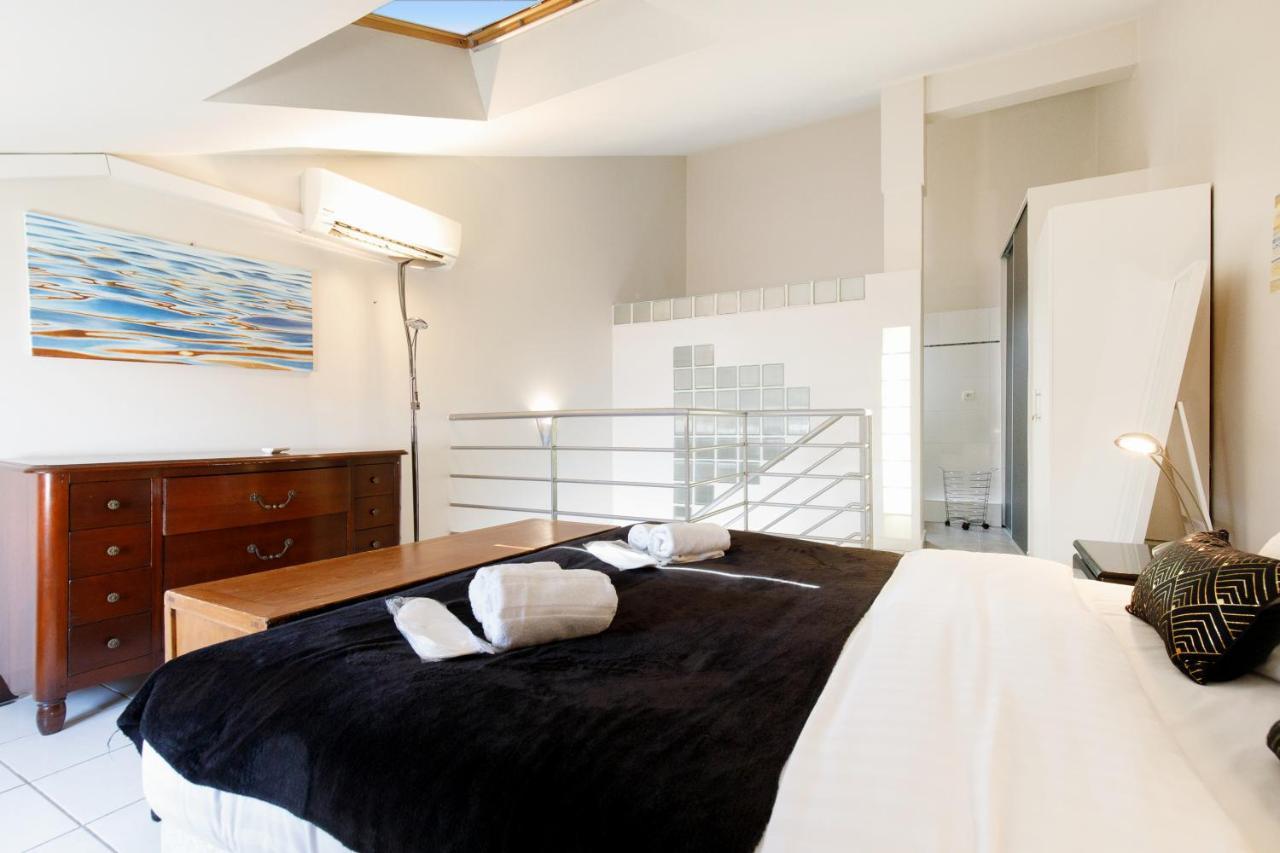 Aya's Duplex Yourhosthelper * Cannes
