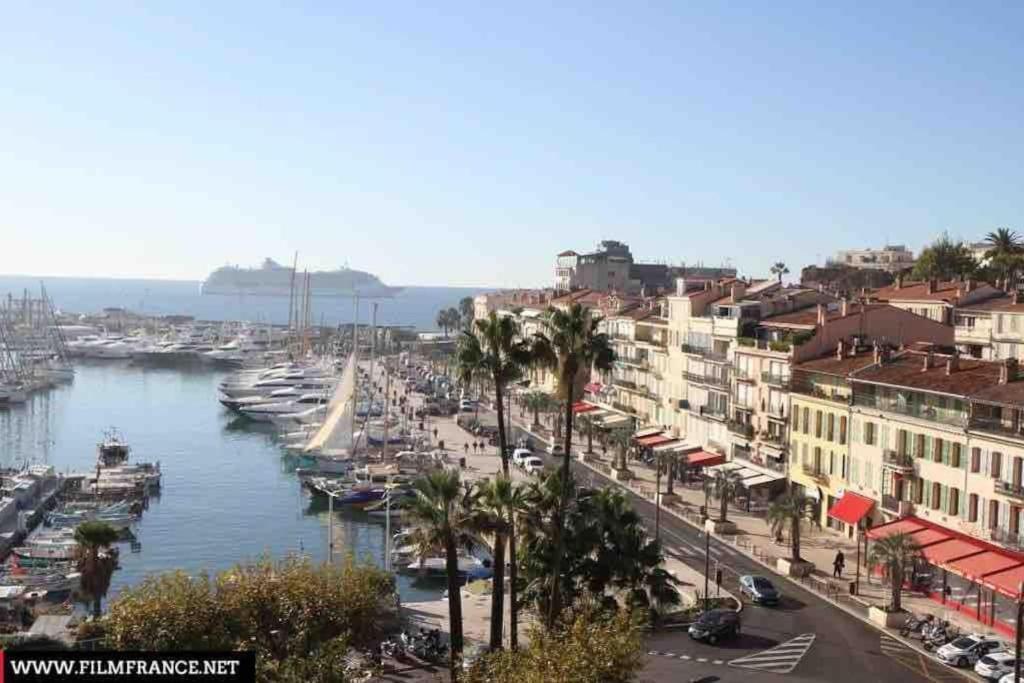 Jolie 3 Pièces Avec Terrasse Au Vieux Port, à 2 Pas Des Plages Et Du Palais. Cannes