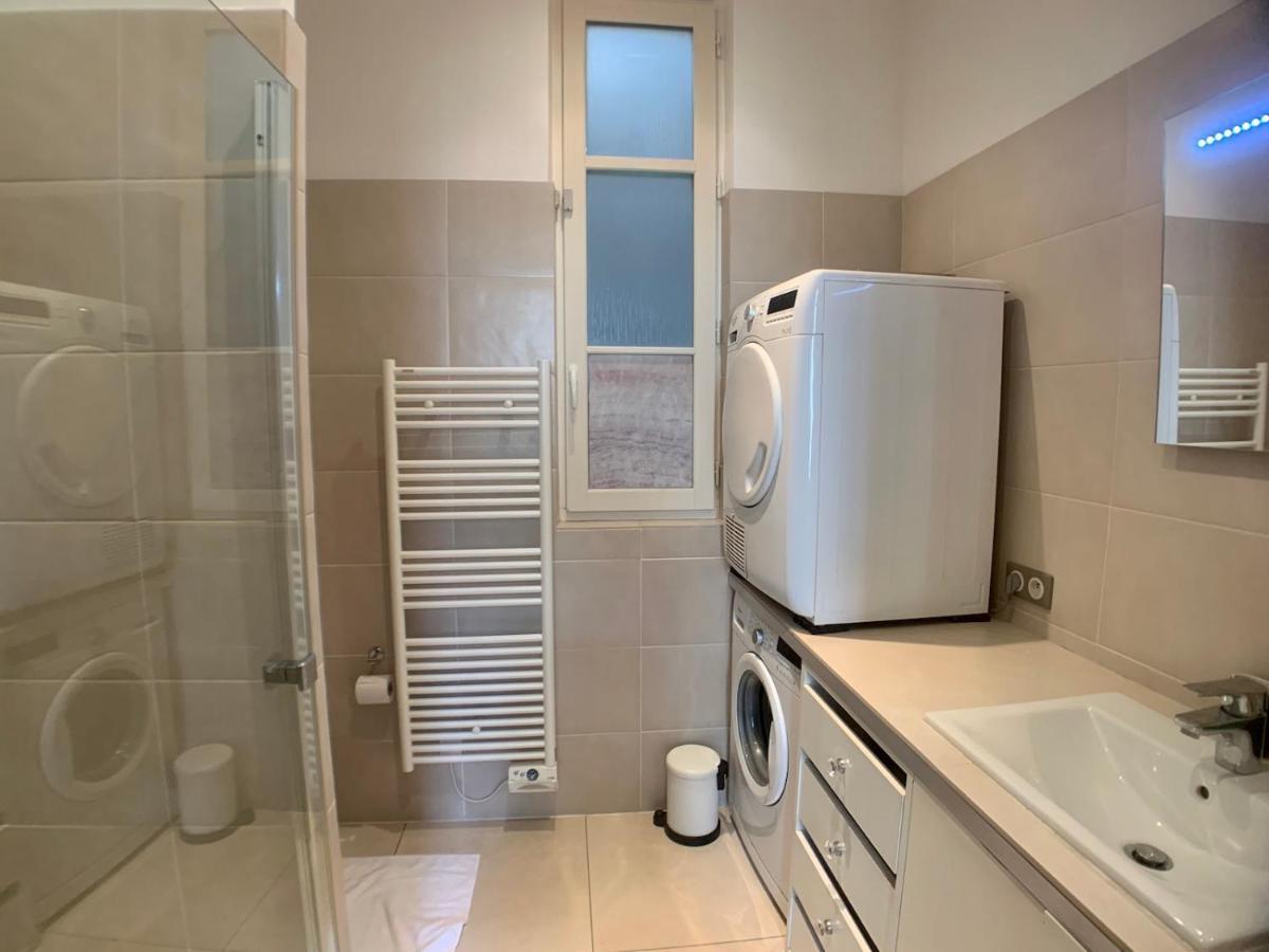 Apartment Rue Jean Riouffe A Cannes