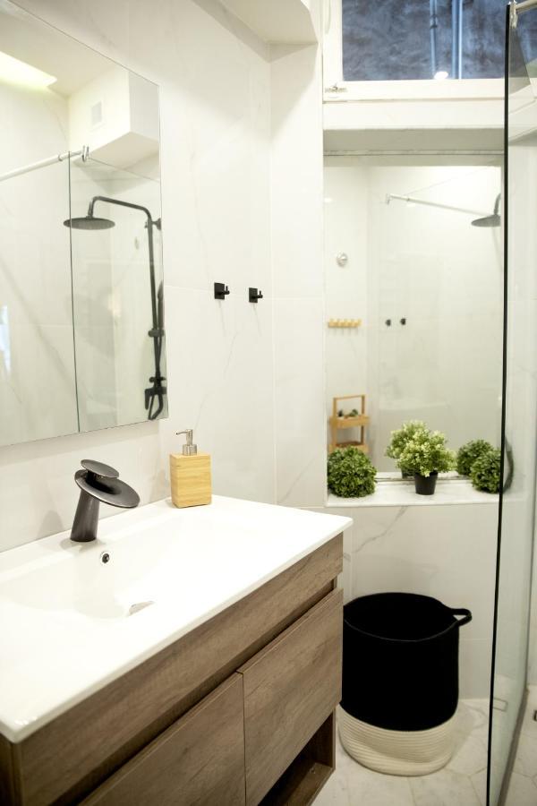 Luxury In / 300m From Palais Des Festivals / Parking Included Apartment