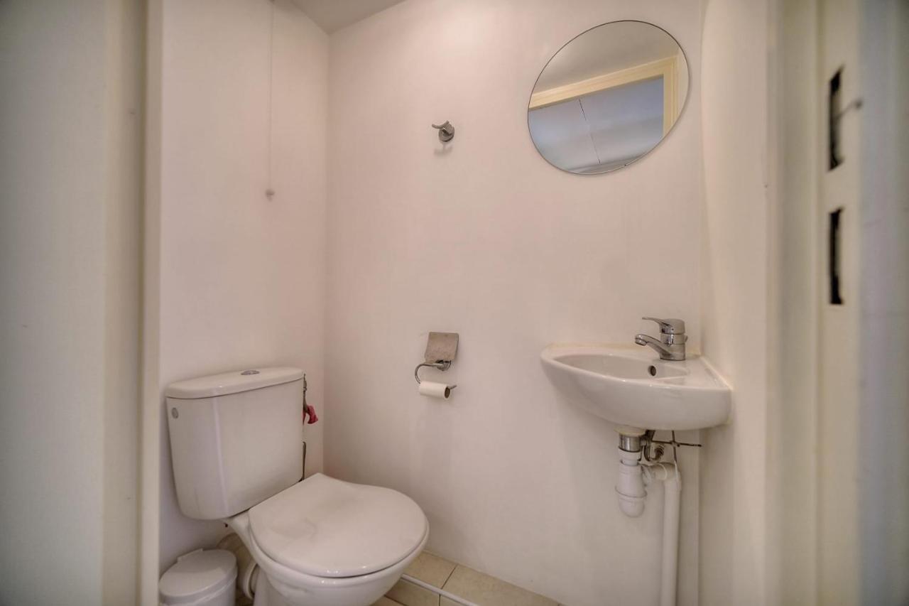 Ref 1766 - Center - For Rent Apartment *