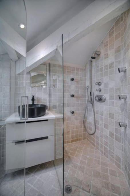 Luxury 2-floor Flat * Cannes