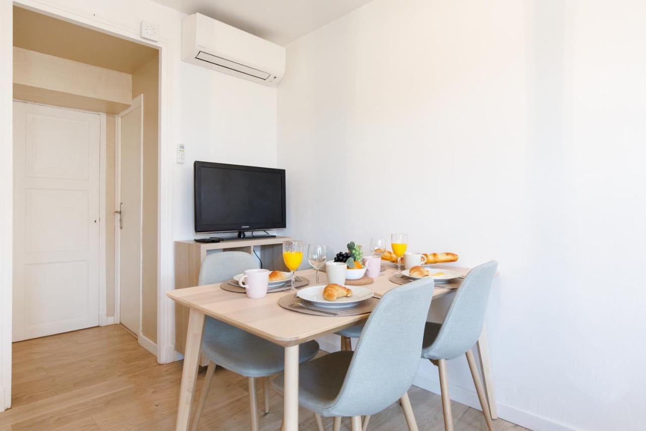Lumiere Yourhosthelper Apartment