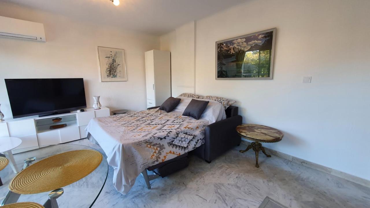 Centre Gd 2p Terrasse Parking 10mn Palais *
