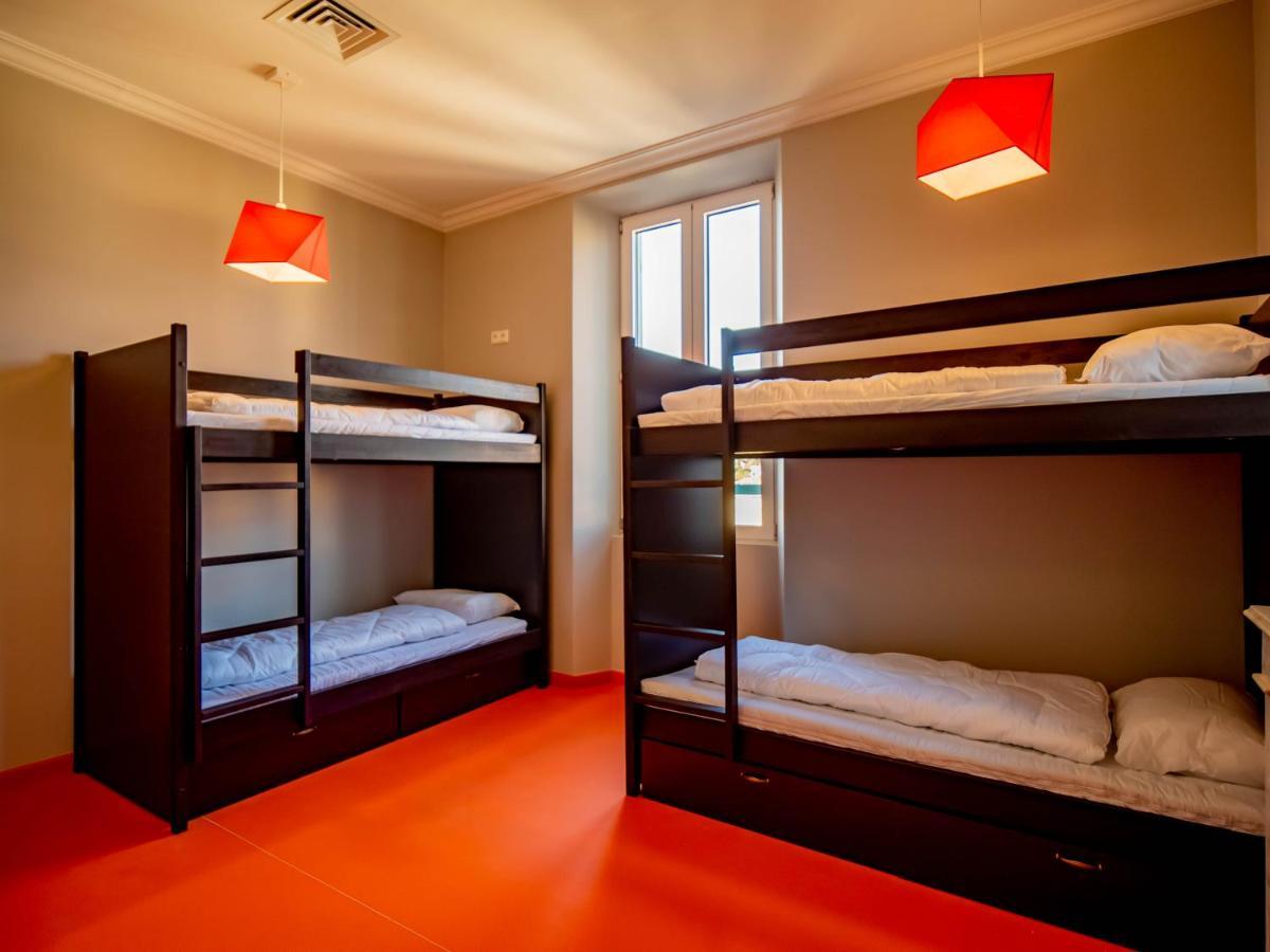 Hostel Banana's Camp