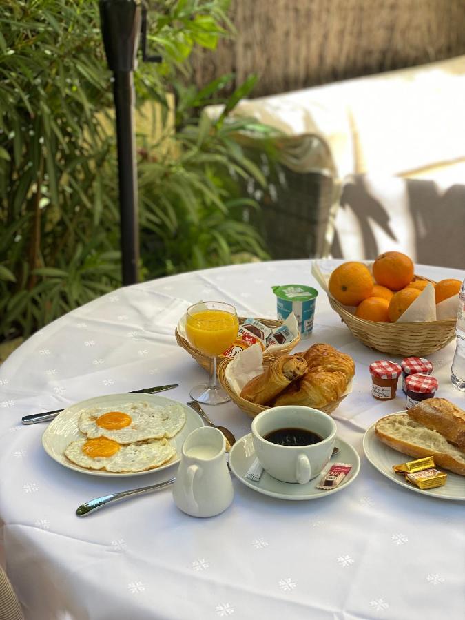 Hotel Jardin Croisette 3*