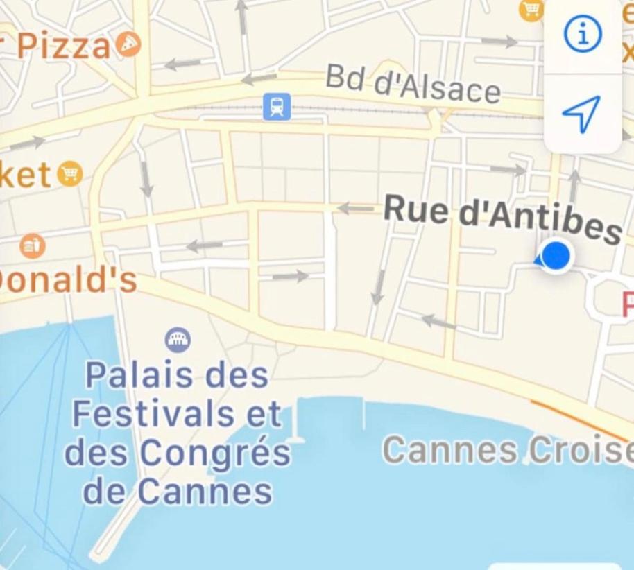 2 Pieces 2 Terrasses 100 M Croisette Tres Clair. Cannes