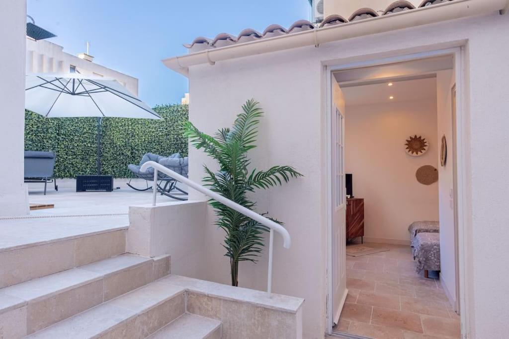 Apartment Luxury With Large Terrace On Famous Rue D'antibes! - Pasteur By Halldis Cannes