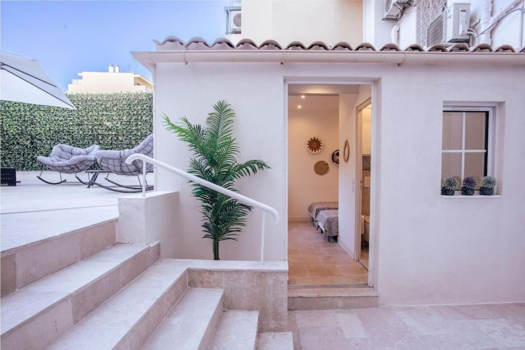 Luxury With Large Terrace On Famous Rue D'antibes! - Pasteur By Halldis