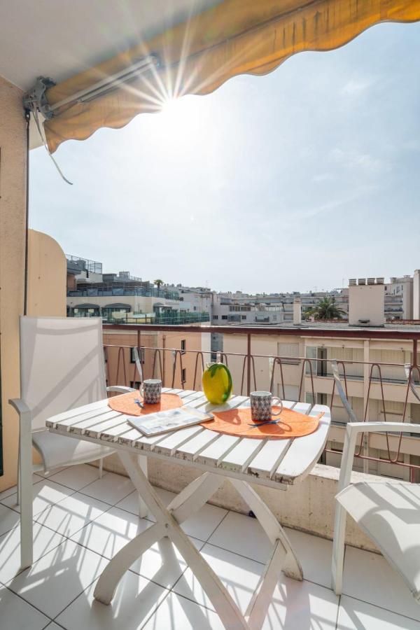 General Ferrie 3 Pcs Ar Croisette Martinez By Olam Apartment