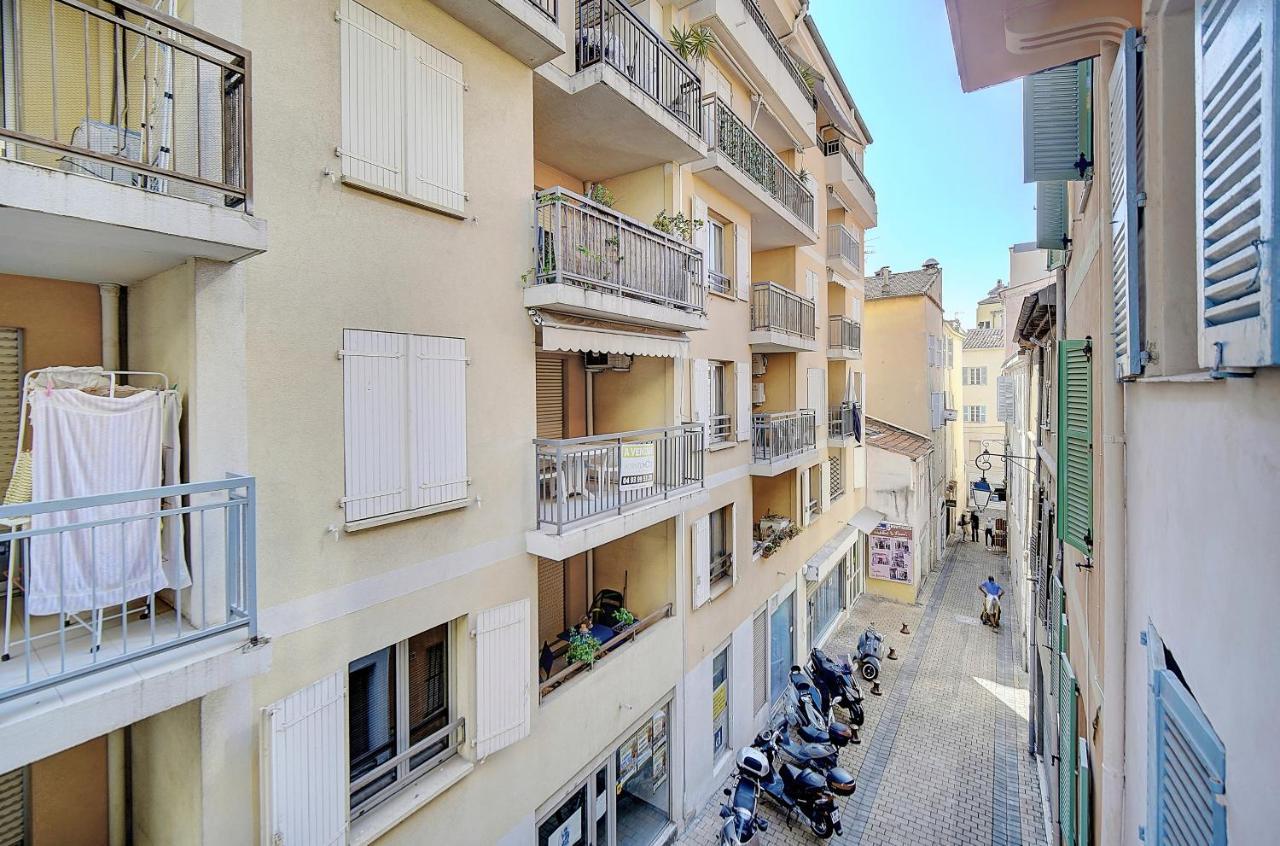 Laurier-200m Plage-4min Palais-verrière Côte D’azur Cannes