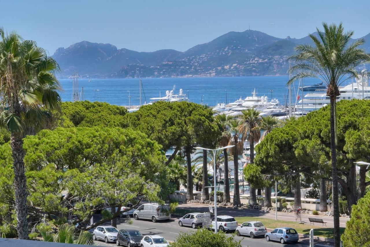 Apartment Ref 1478 - Croisette - Sea View For Rent Cannes